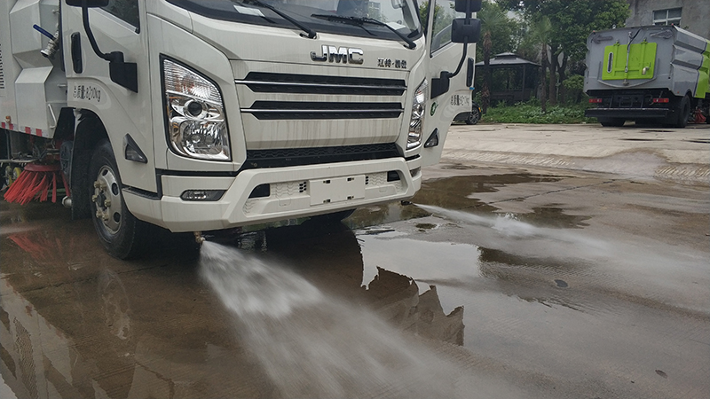 江鈴3800洗掃車國(guó)六