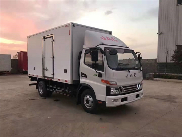 江淮駿鈴V6冷藏車國(guó)六