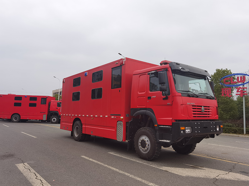 運兵宿營車